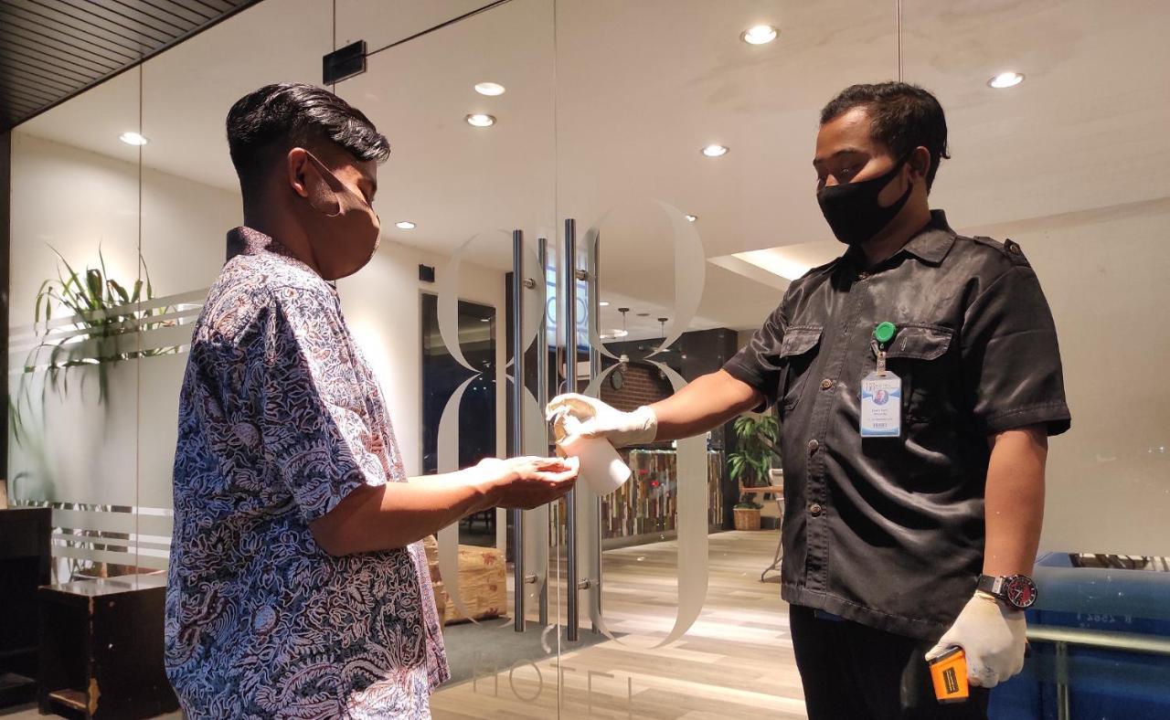 Hotel 88 Mangga Besar Raya 120 Jakarta By Wh Luaran gambar