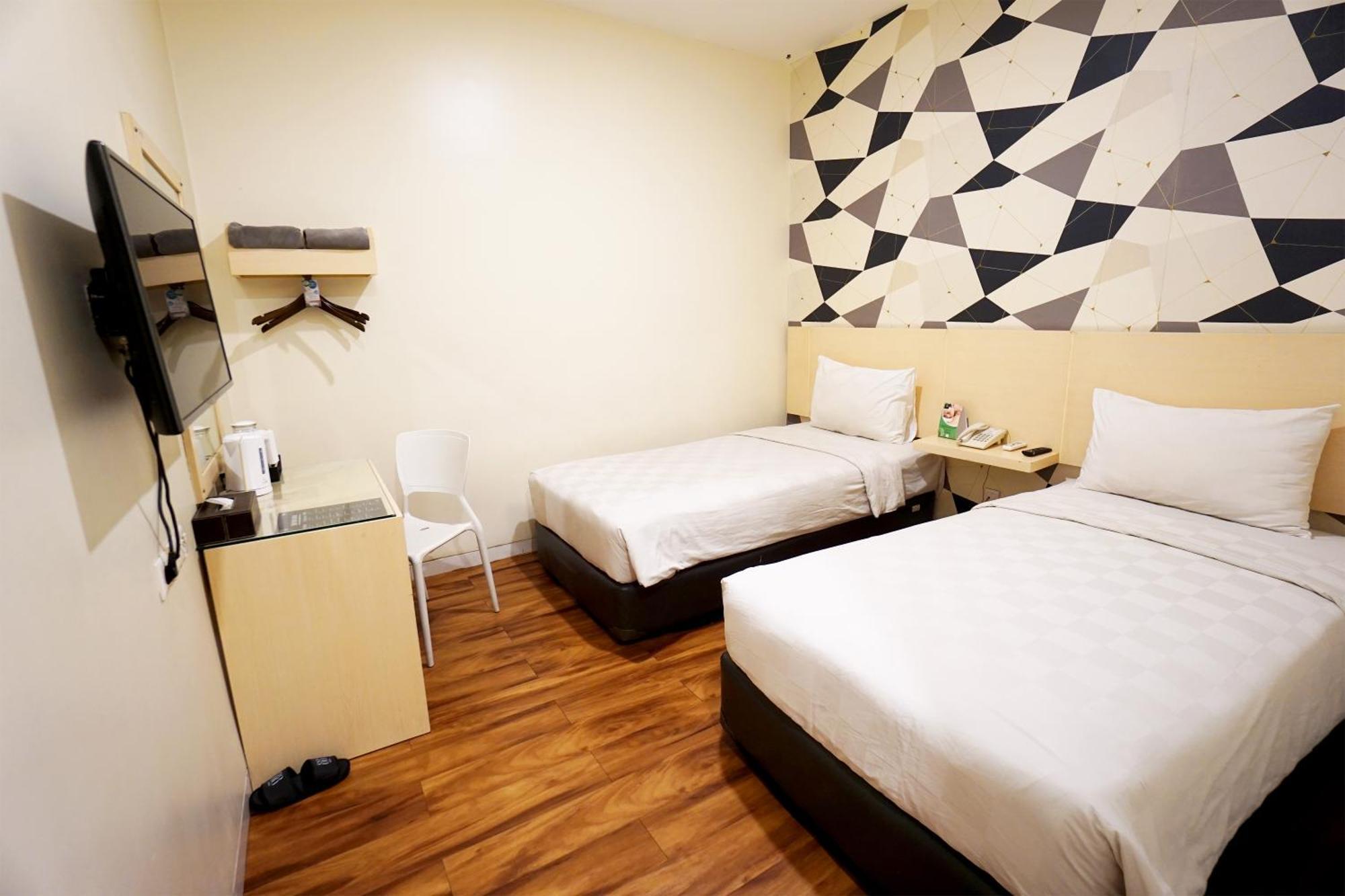 Hotel 88 Mangga Besar Raya 120 Jakarta By Wh Luaran gambar